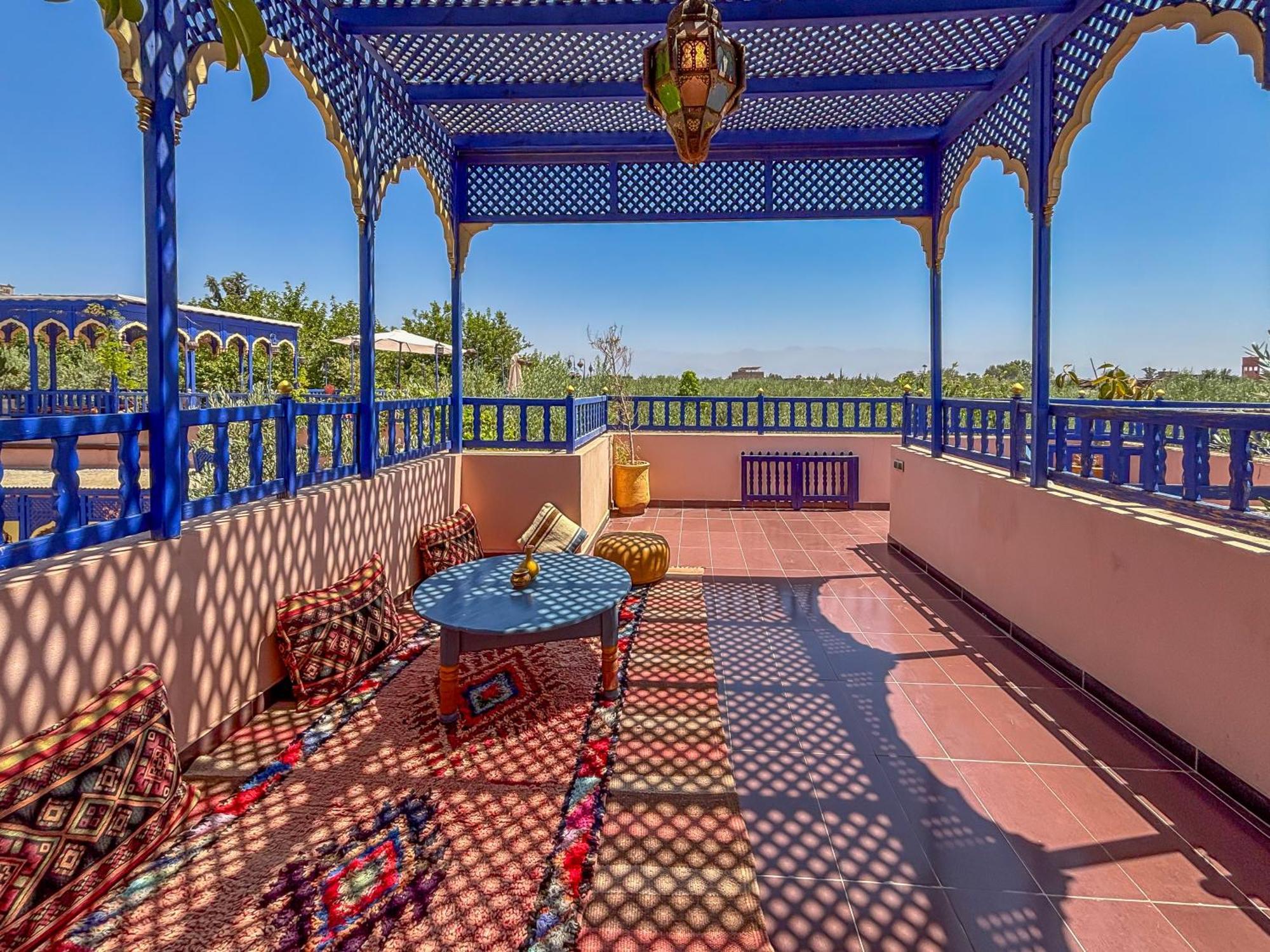 Bed and Breakfast Le Bleu House Sidi Abdallah Ghiat Exterior foto
