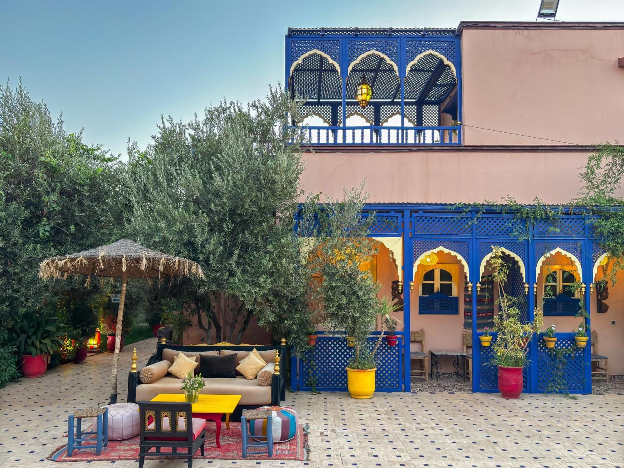 Bed and Breakfast Le Bleu House Sidi Abdallah Ghiat Exterior foto