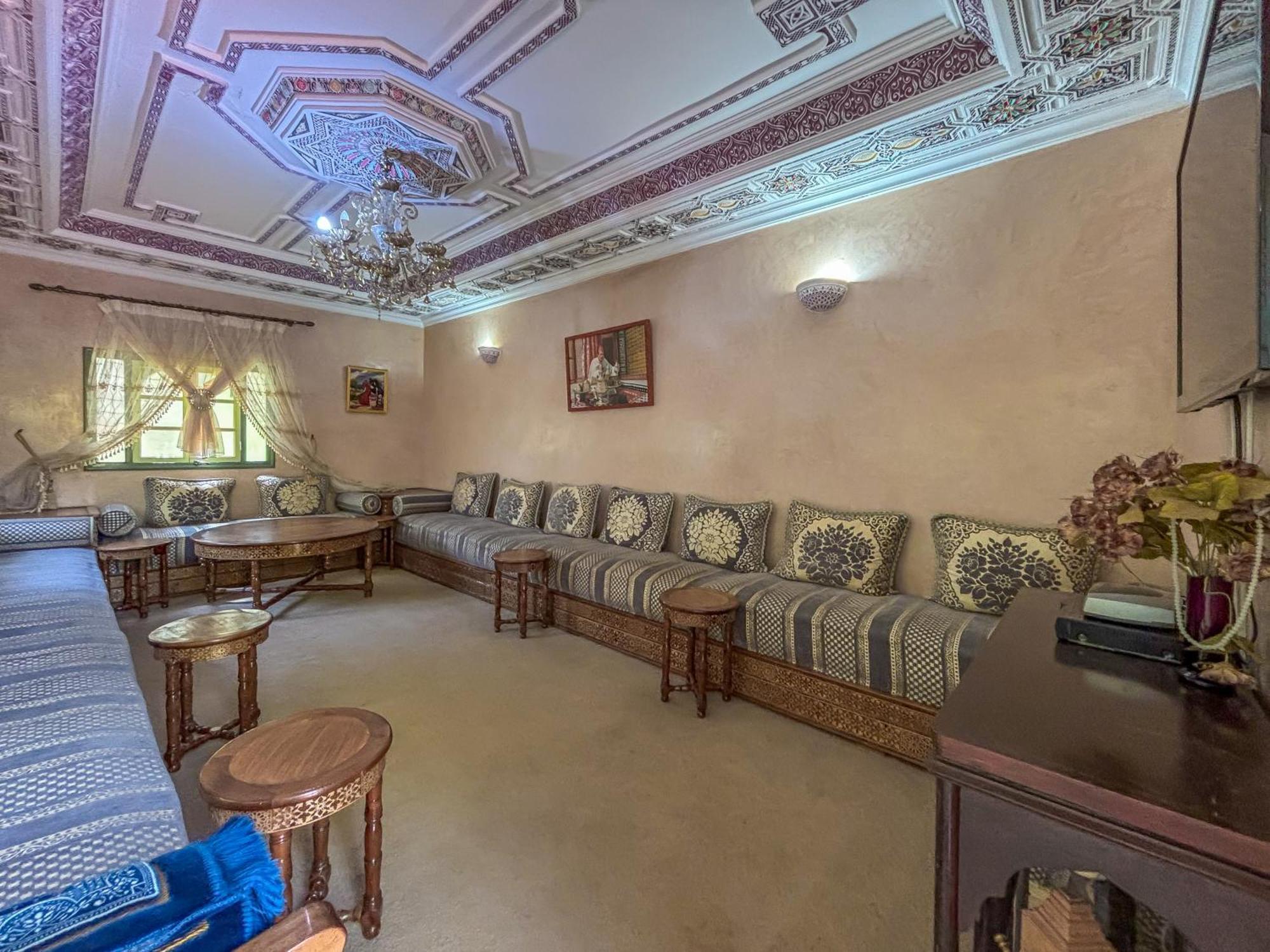 Bed and Breakfast Le Bleu House Sidi Abdallah Ghiat Exterior foto